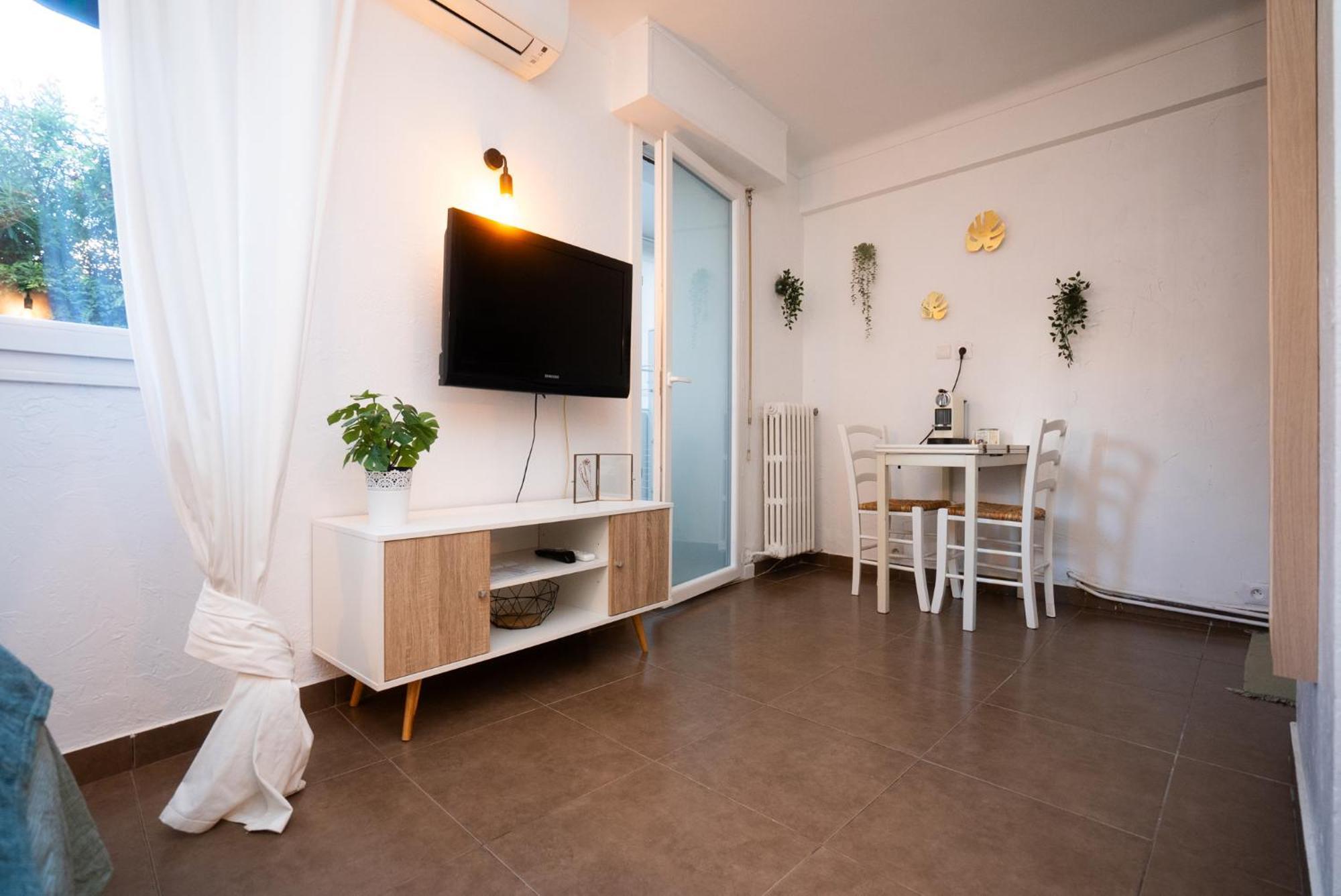 Location Studio Avec Loggia Antibes Exterior photo